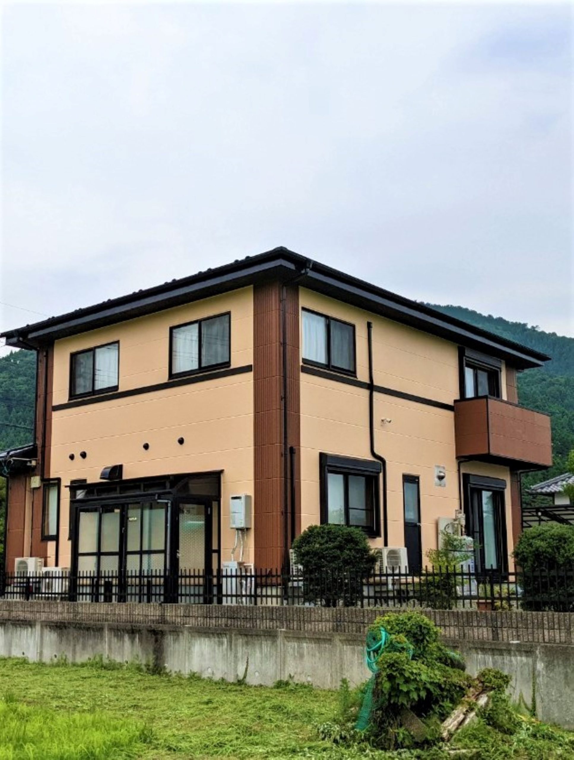 屋根リフォーム ＆ 外壁塗装